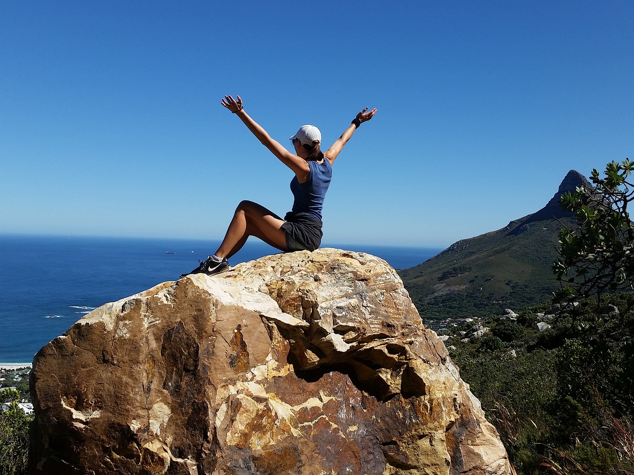 girl, freedom, climbing-1955797.jpg